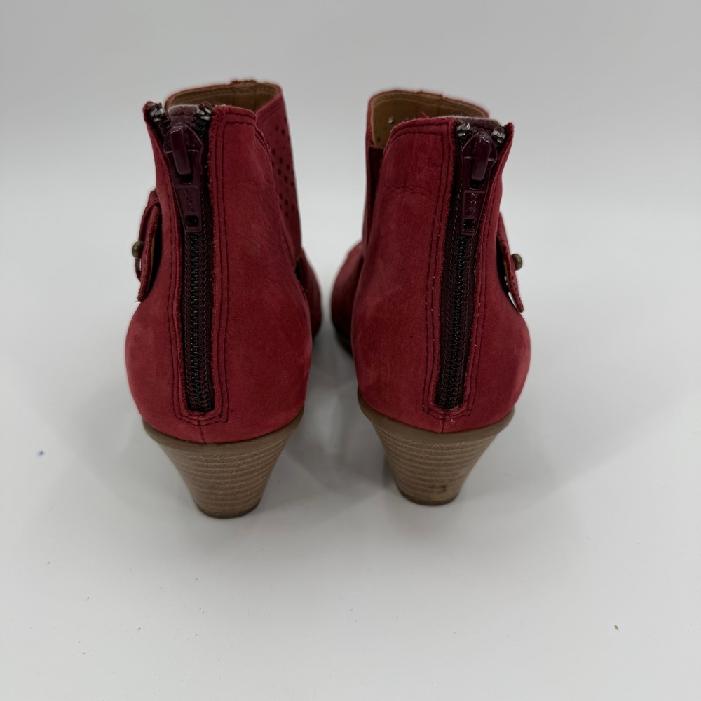 Earth Keri Burgundy Suede Leather Perforated Peep-toe Booties Women Size 9.5B - Picture 2 of 11